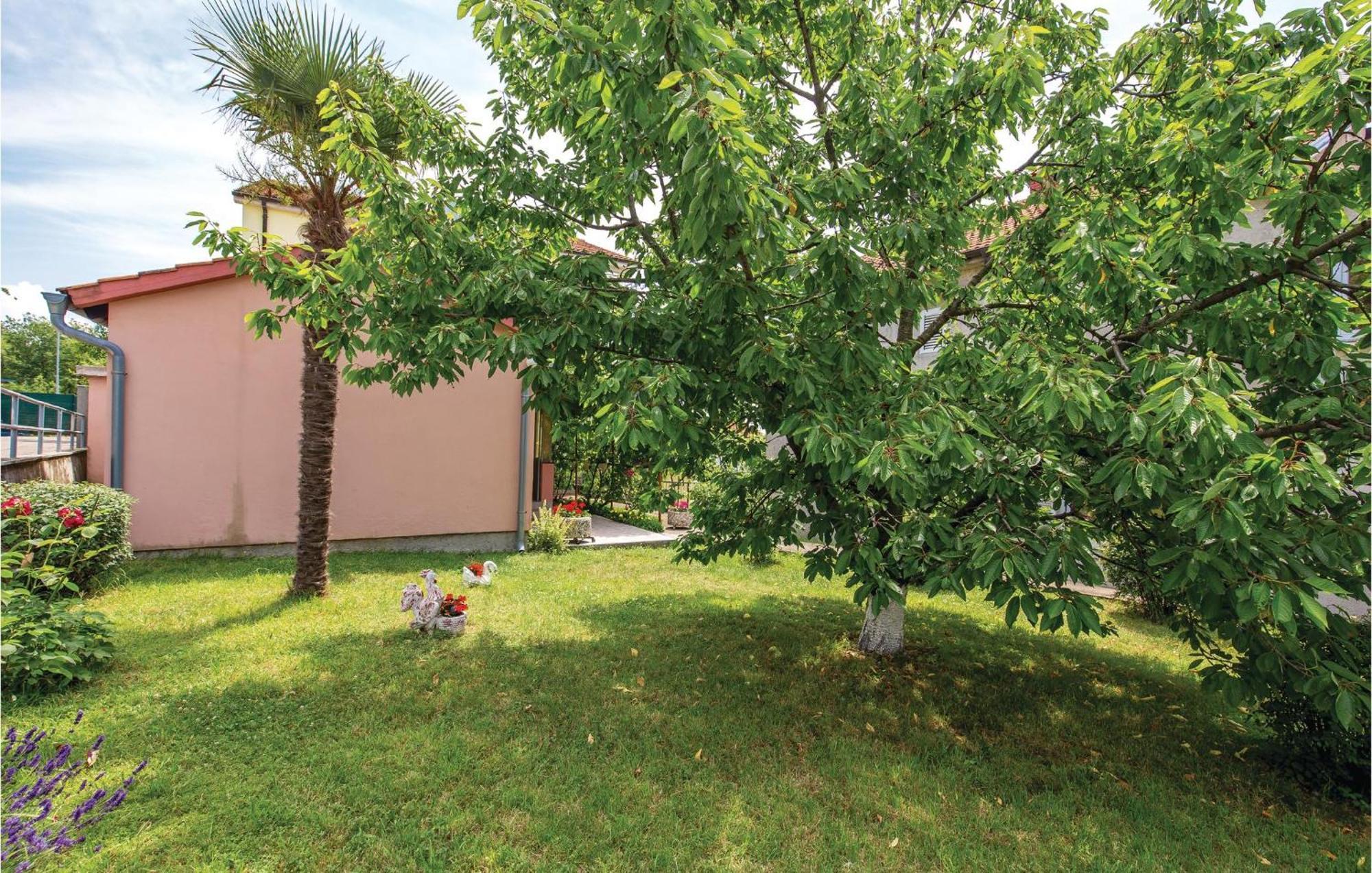 Pet Friendly Home In Rijeka With Wifi Экстерьер фото