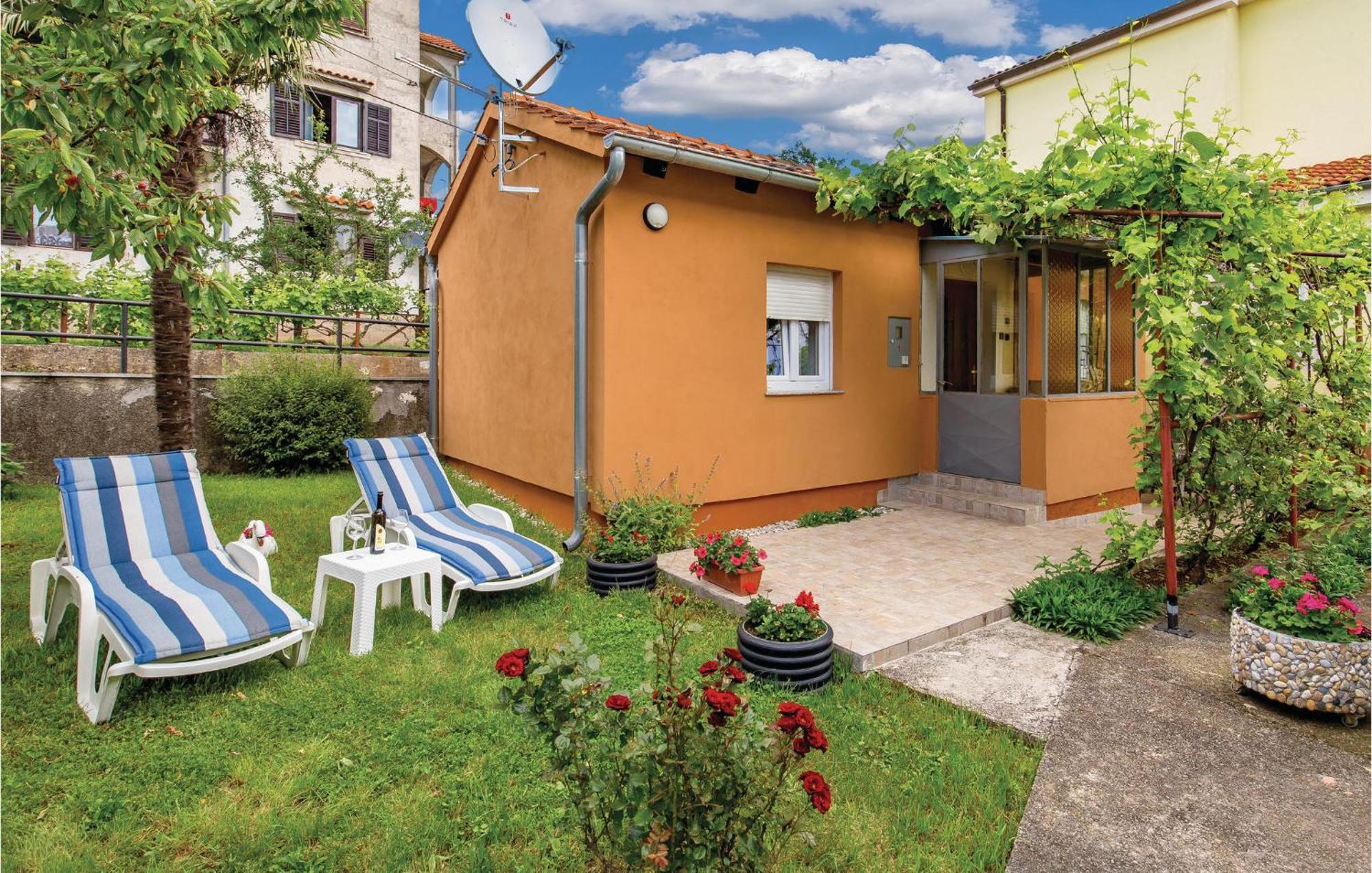 Pet Friendly Home In Rijeka With Wifi Экстерьер фото